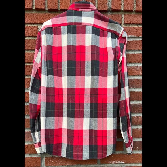 J.Crew Men’s Flannel Shirt – Red & Black Plaid, Size M - Picture 2 of 4